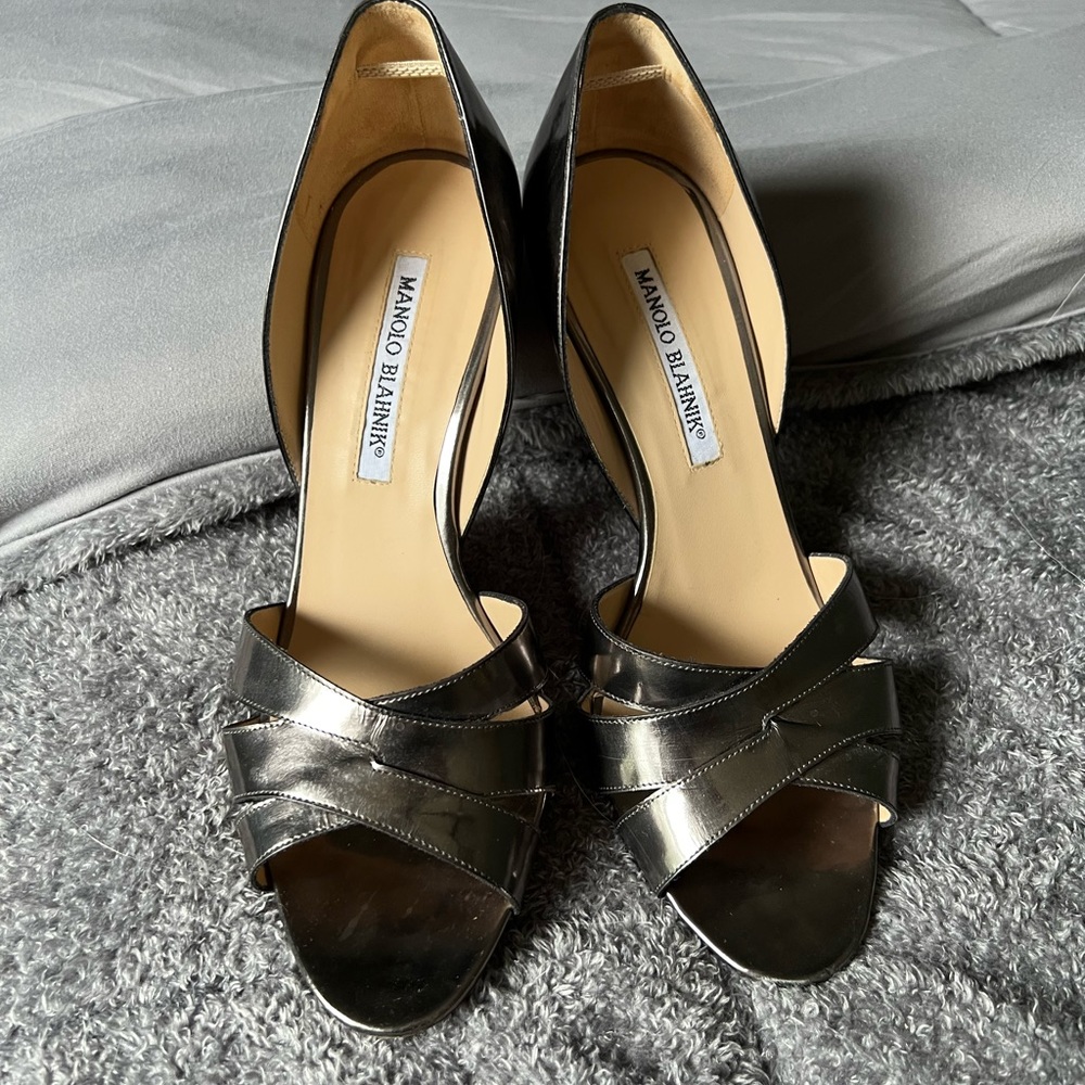 Manolo Blahnik metallic heels, size 37 1/2